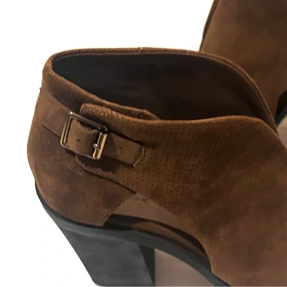 Vince Camuto Bootie Shoes Size 9W New - Picture 7 of 9